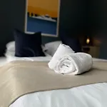 Emma Hotel