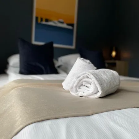 Emma Hotel
